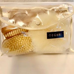 NWT TEGAN 4pc TRAVEL BATH SET